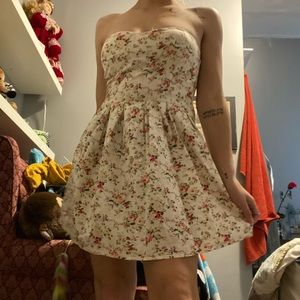 Strapless pink dress